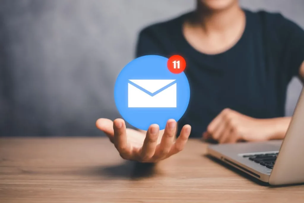 Saiba como criar um email personalizado e transforme seu negócio