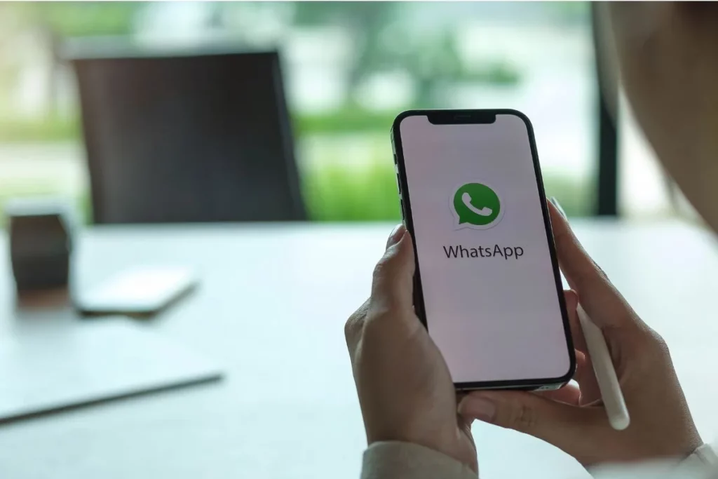 Use o gerador de link para whatsapp para aprimorar o refinar o contato com o cliente