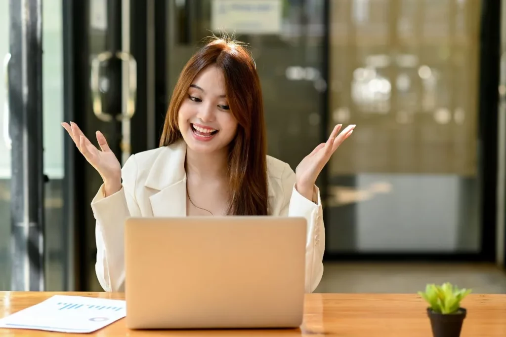 Veja como ganhar dinheiro na internet para iniciantes de forma simples e rápida