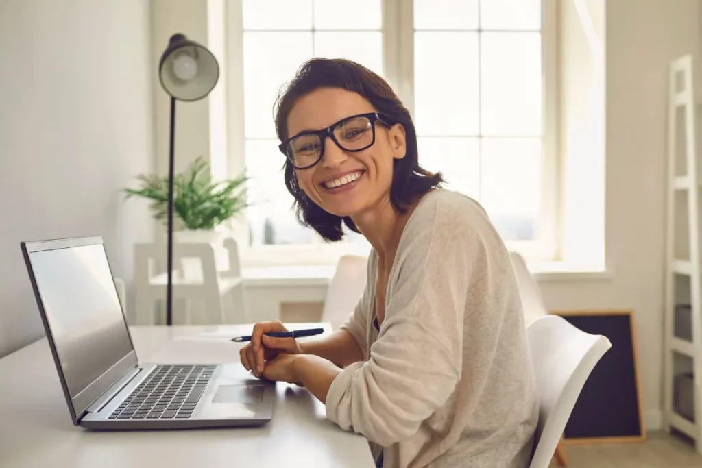 Aprenda como você pode ganhar dinheiro ao trabalhar como autônomo